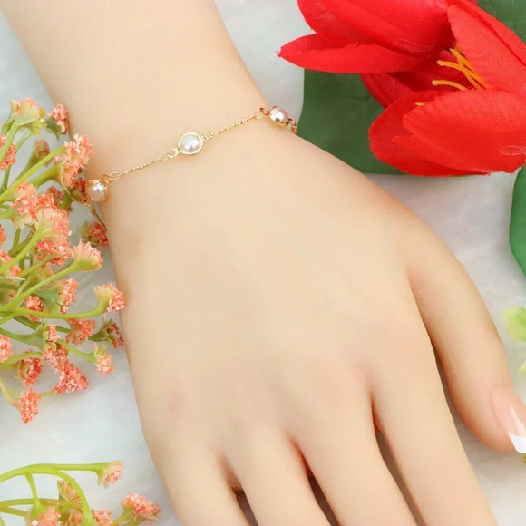 "New Beautiful Design Bracelet for Women/Girls, Gift, B589 - Picture 2 of 10